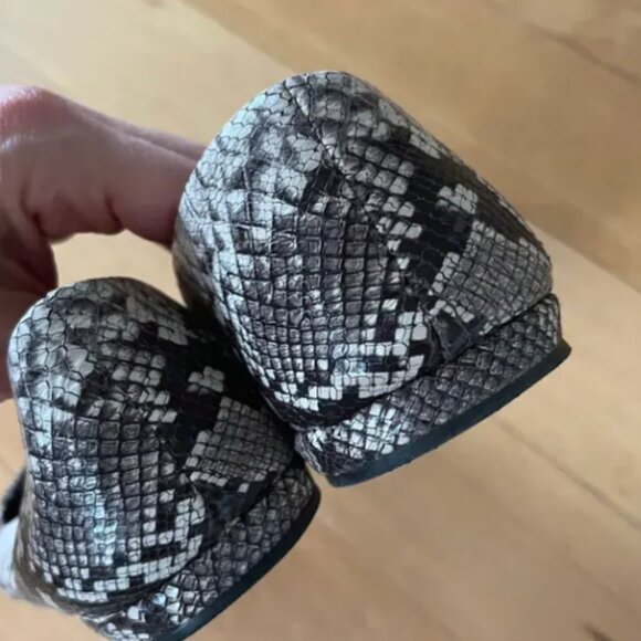 Vince Paz Loafers in Snakeskin - Picture 5 of 5